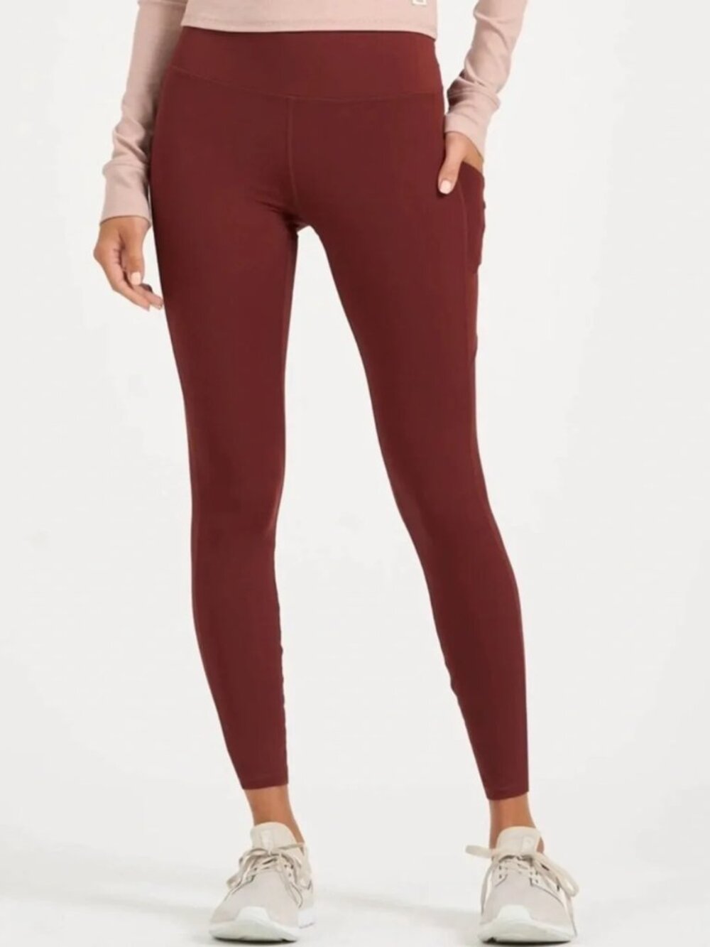 Vuroi Women's Stride Leggings | Size Medium